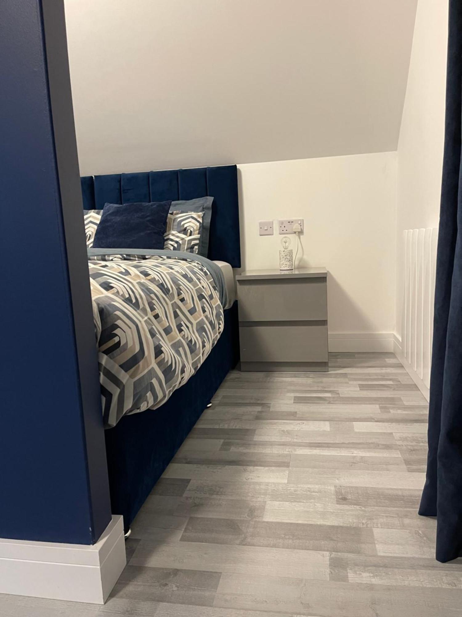 Lochside Loft - Self Catering Apartment For 2 In A Great Location For Inverness Airport And Both Cabot Highlands & Nairn Golf Courses Exterior photo