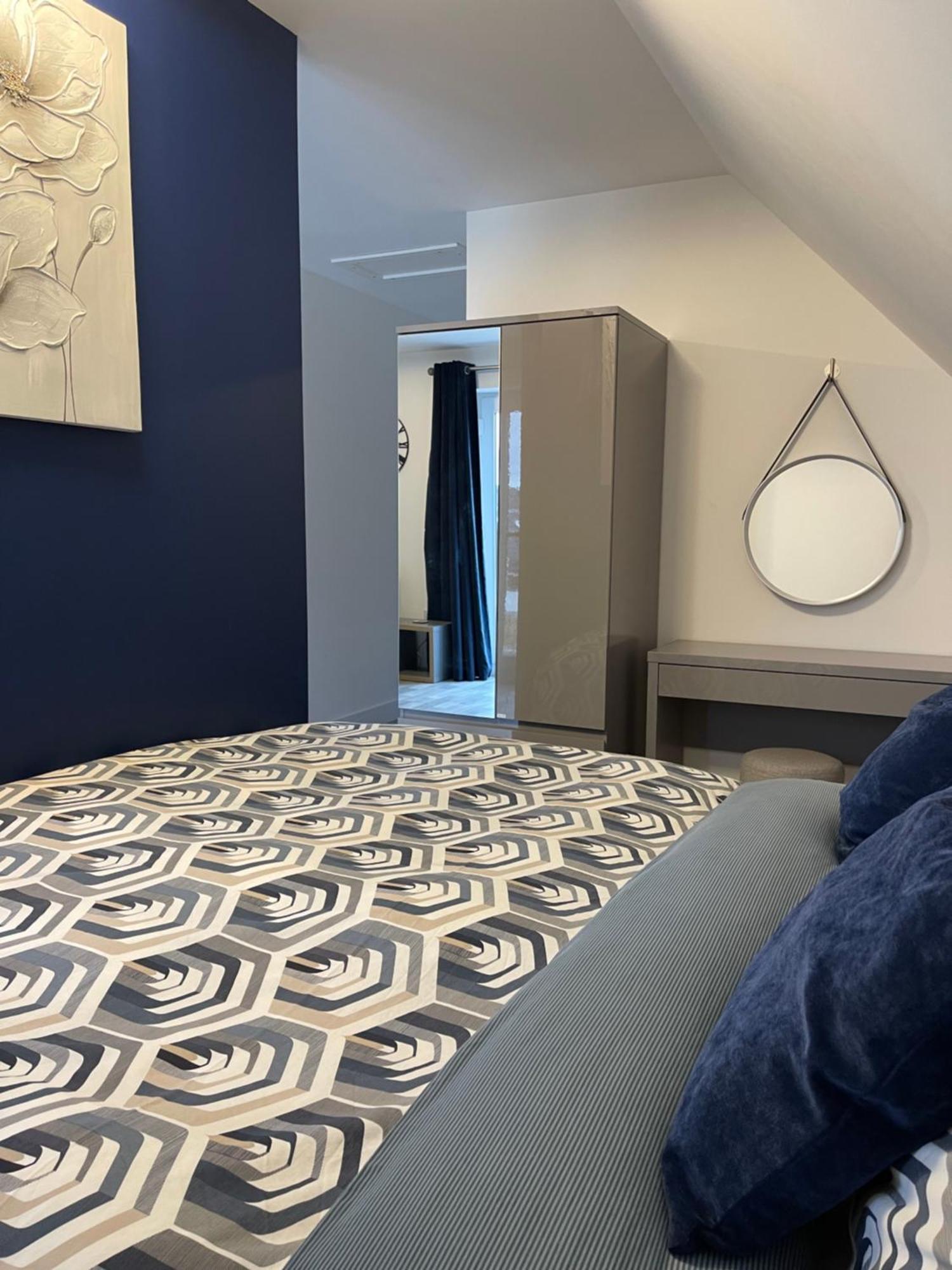 Lochside Loft - Self Catering Apartment For 2 In A Great Location For Inverness Airport And Both Cabot Highlands & Nairn Golf Courses Exterior photo