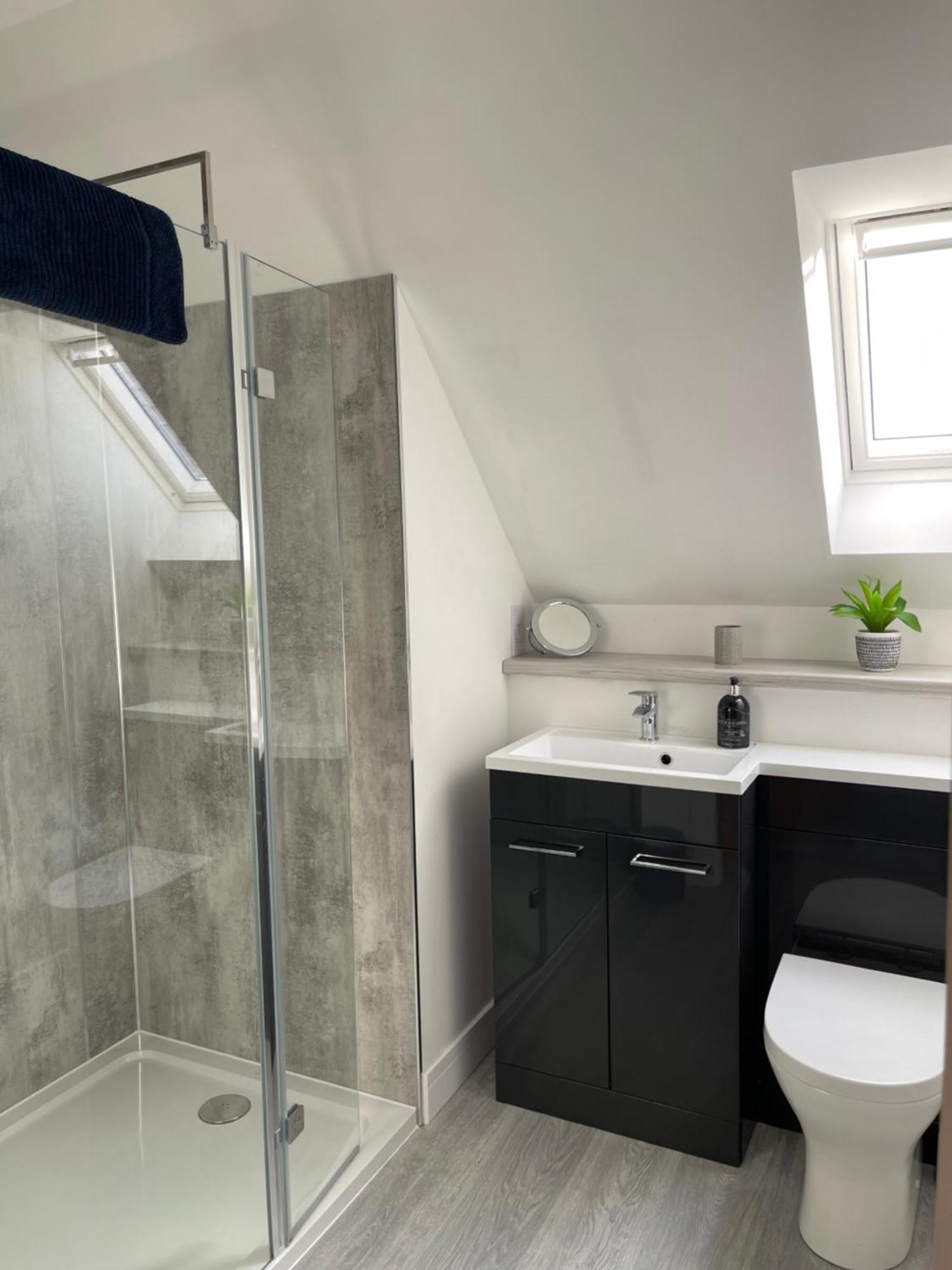 Lochside Loft - Self Catering Apartment For 2 In A Great Location For Inverness Airport And Both Cabot Highlands & Nairn Golf Courses Exterior photo