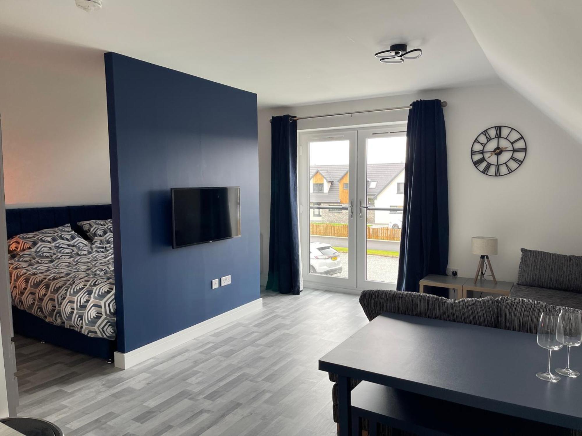 Lochside Loft - Self Catering Apartment For 2 In A Great Location For Inverness Airport And Both Cabot Highlands & Nairn Golf Courses Exterior photo